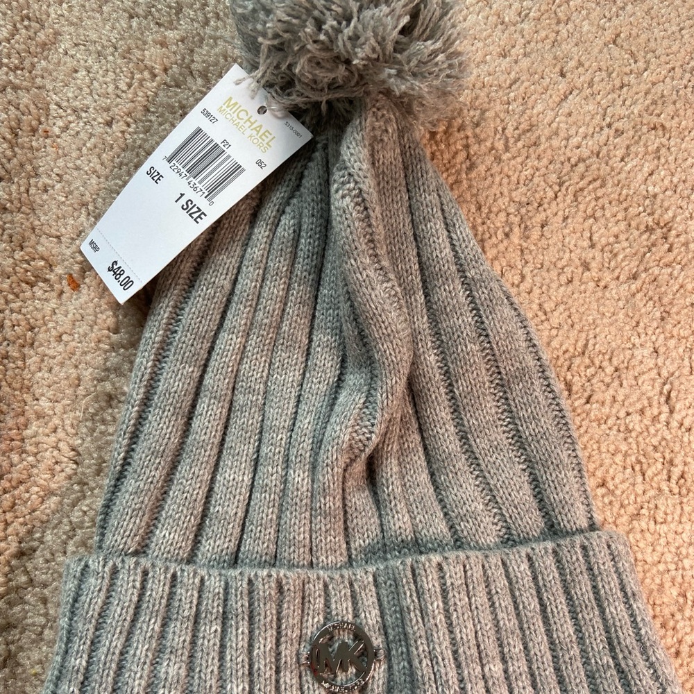micheal kors winter hat